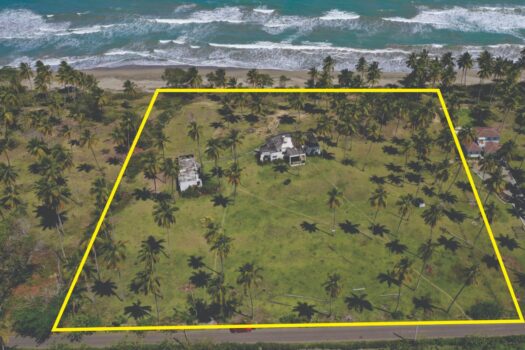 Exclusive Beach Front Lots