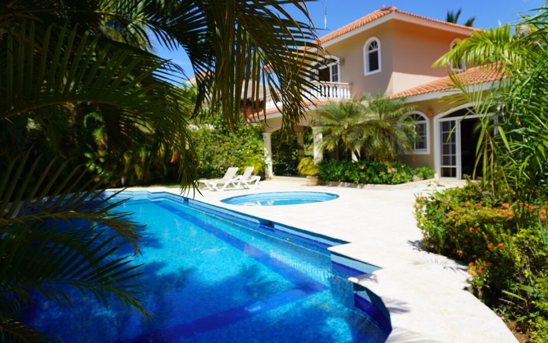Large Tropical Villa