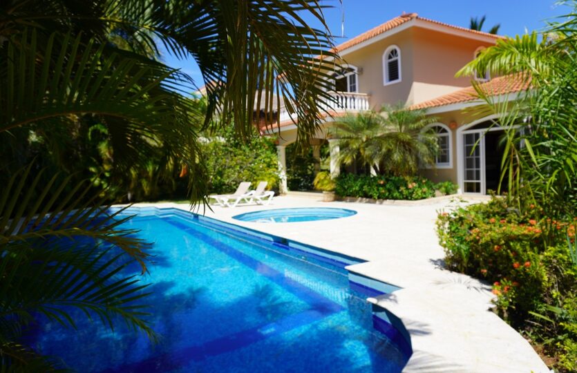Large Tropical Villa