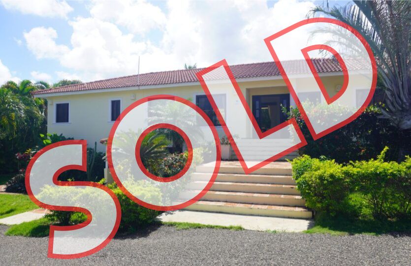 Desirable 4 Bedroom Luxury Villa