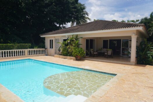 Classic 2 Bedroom Villa With Separate Guest Suite
