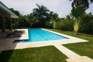 Highlight - Extended Lap Pool